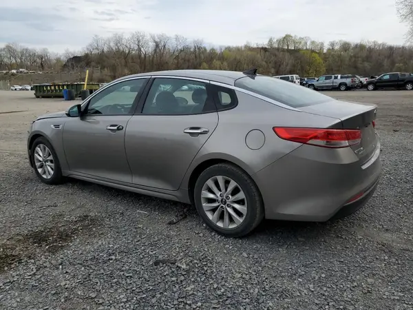 5XXGU4L38HG157334 2017 KIA OPTIMA - Image 2