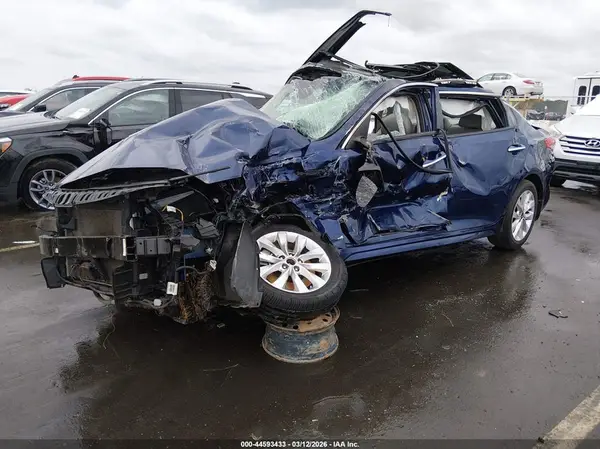 5XXGU4L38HG162677 2017 KIA OPTIMA - Image 2