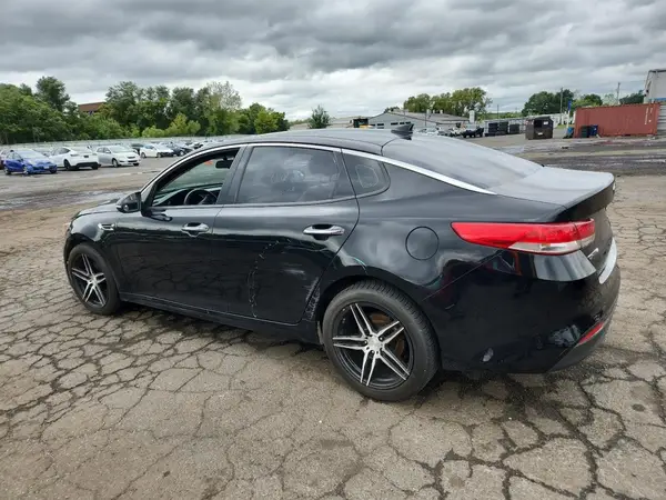 5XXGU4L38HG176031 2017 KIA OPTIMA - Image 2
