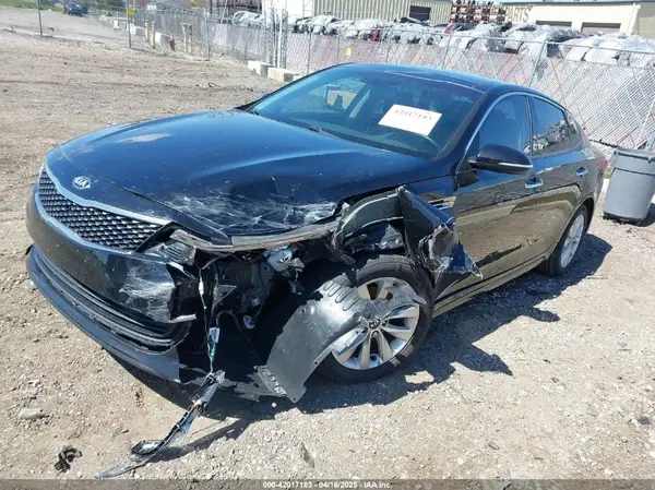 5XXGU4L38JG187309 2018 KIA OPTIMA - Image 2