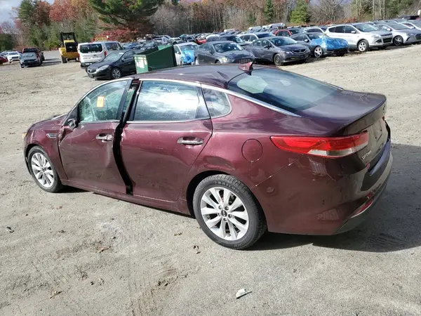 5XXGU4L38JG205615 2018 KIA OPTIMA - Image 2