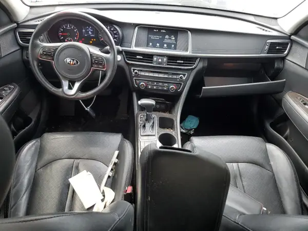 5XXGU4L38JG217893 2018 KIA OPTIMA - Image 8