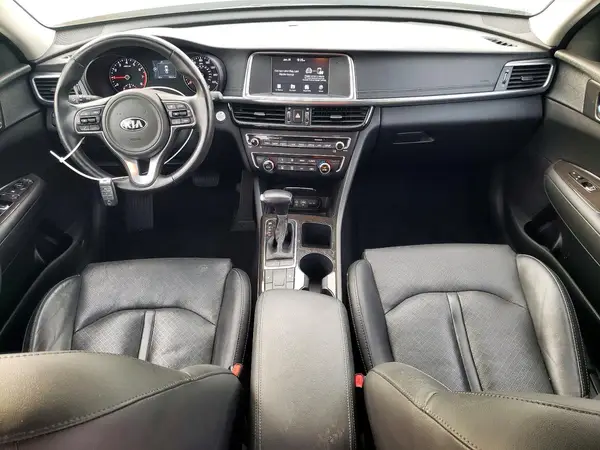 5XXGU4L38JG218333 2018 KIA OPTIMA - Image 8