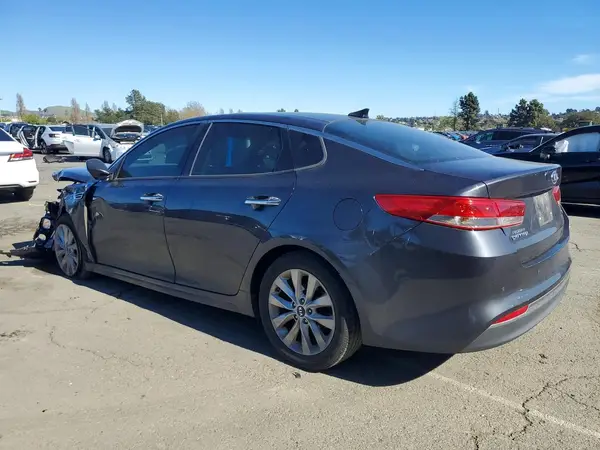 5XXGU4L38JG218848 2018 KIA OPTIMA - Image 2