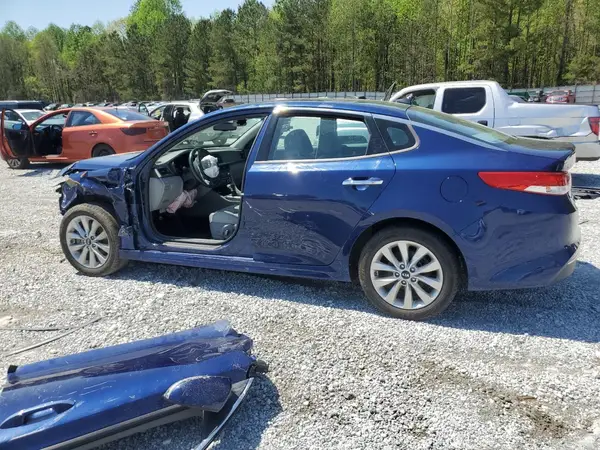 5XXGU4L38JG237254 2018 KIA OPTIMA - Image 2