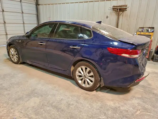 5XXGU4L38JG237500 2018 KIA OPTIMA - Image 2