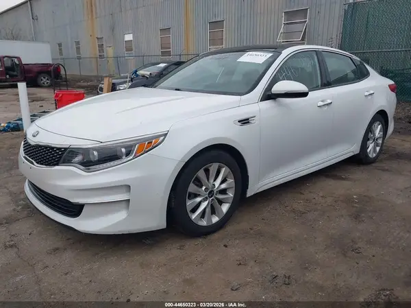5XXGU4L39GG002192 2016 KIA OPTIMA - Image 2