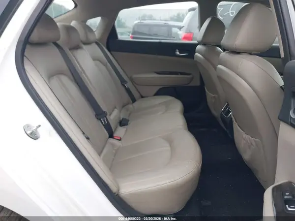 5XXGU4L39GG002192 2016 KIA OPTIMA - Image 8
