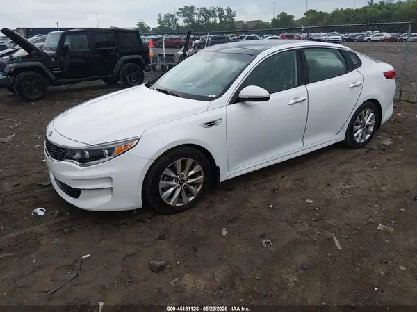 5XXGU4L39GG007828 2016 KIA OPTIMA - Image 2