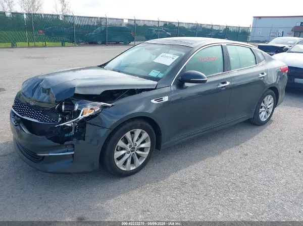 5XXGU4L39GG010289 2016 KIA OPTIMA - Image 2
