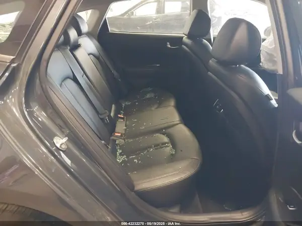 5XXGU4L39GG010289 2016 KIA OPTIMA - Image 8