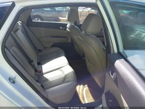 5XXGU4L39GG013418 2016 KIA OPTIMA - Image 8