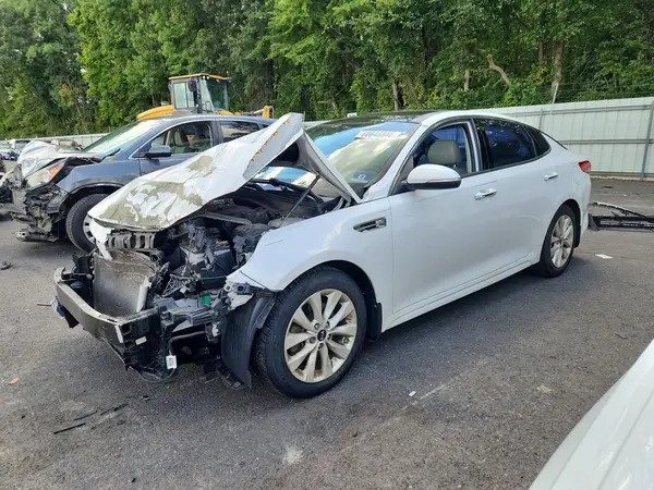 5XXGU4L39GG027268 2016 KIA OPTIMA - Image 1