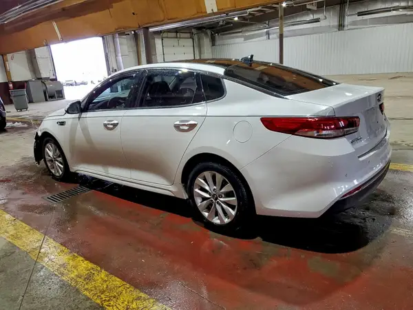 5XXGU4L39GG040229 2016 KIA OPTIMA - Image 2