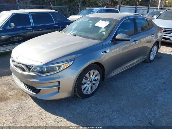 5XXGU4L39GG042305 2016 KIA OPTIMA - Image 2