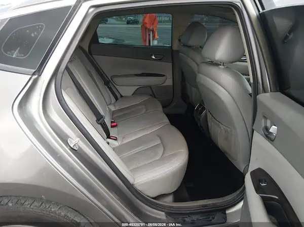 5XXGU4L39GG045317 2016 KIA OPTIMA - Image 8