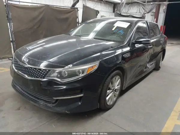 5XXGU4L39GG046726 2016 KIA OPTIMA - Image 2