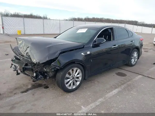 5XXGU4L39GG052820 2016 KIA OPTIMA - Image 2