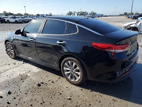 5XXGU4L39GG057807 2016 KIA OPTIMA - Image 2