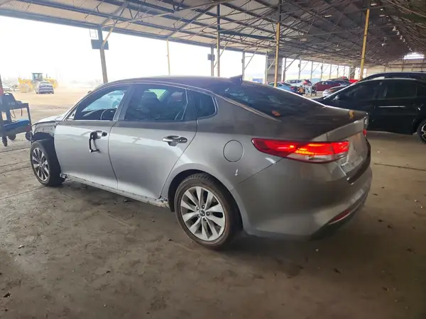 5XXGU4L39GG058553 2016 KIA OPTIMA - Image 2