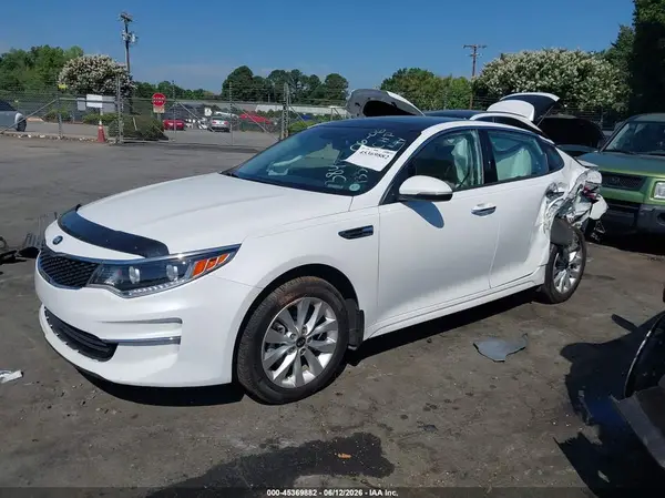 5XXGU4L39GG063848 2016 KIA OPTIMA - Image 2