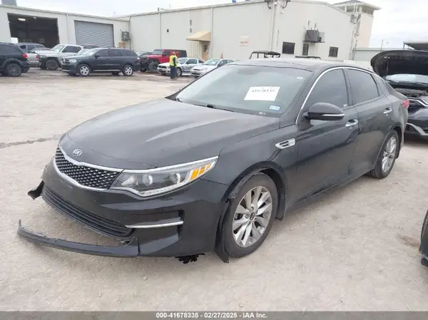 5XXGU4L39GG069214 2016 KIA OPTIMA - Image 2