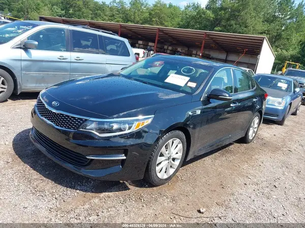 5XXGU4L39GG069780 2016 KIA OPTIMA - Image 2