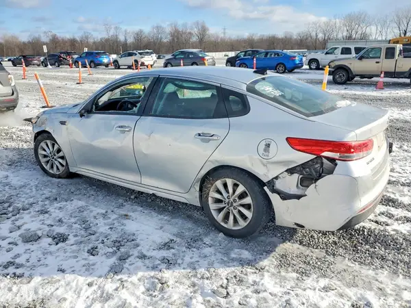 5XXGU4L39GG070802 2016 KIA OPTIMA - Image 2