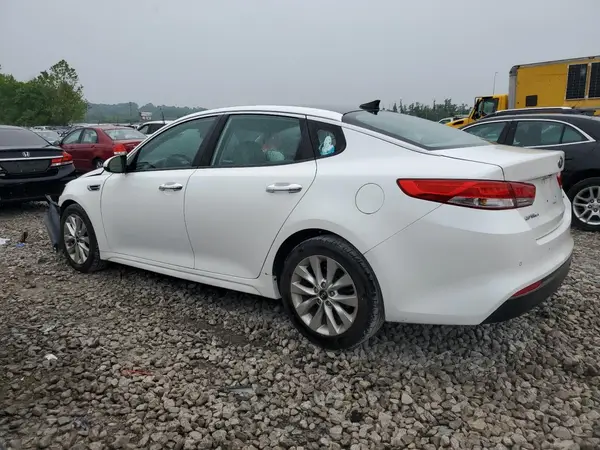5XXGU4L39GG071030 2016 KIA OPTIMA - Image 2