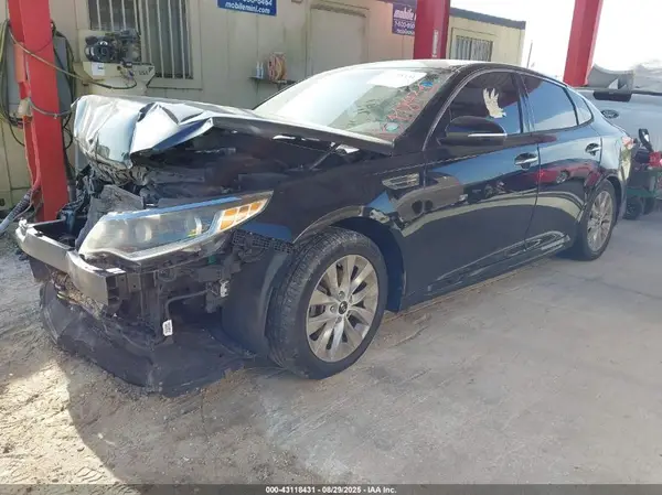 5XXGU4L39GG079449 2016 KIA OPTIMA - Image 2