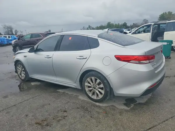 5XXGU4L39GG079533 2016 KIA OPTIMA - Image 2