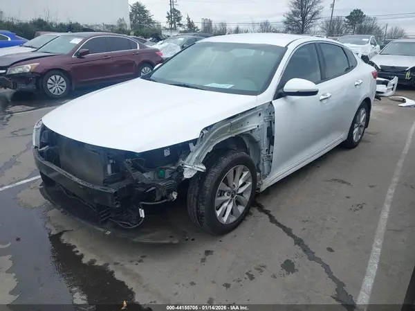 5XXGU4L39GG080021 2016 KIA OPTIMA - Image 2