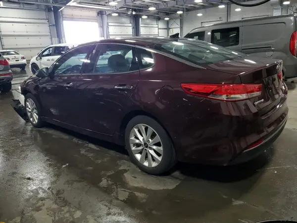 5XXGU4L39GG090970 2016 KIA OPTIMA - Image 2