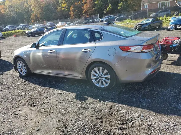 5XXGU4L39GG095005 2016 KIA OPTIMA - Image 2
