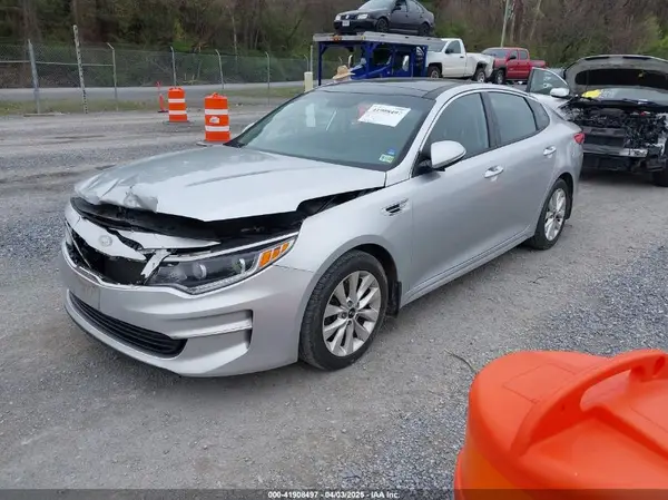 5XXGU4L39GG110750 2016 KIA OPTIMA - Image 2