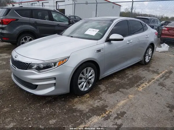 5XXGU4L39GG116807 2016 KIA OPTIMA - Image 2