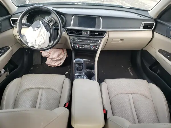 5XXGU4L39HG129638 2017 KIA OPTIMA - Image 8