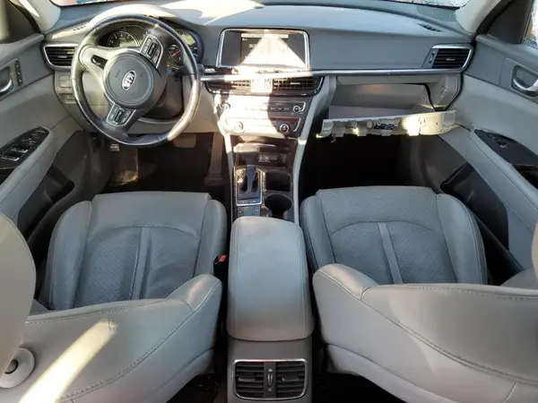5XXGU4L39HG150604 2017 KIA OPTIMA - Image 8