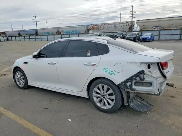 5XXGU4L39HG151364 2017 KIA OPTIMA - Image 2