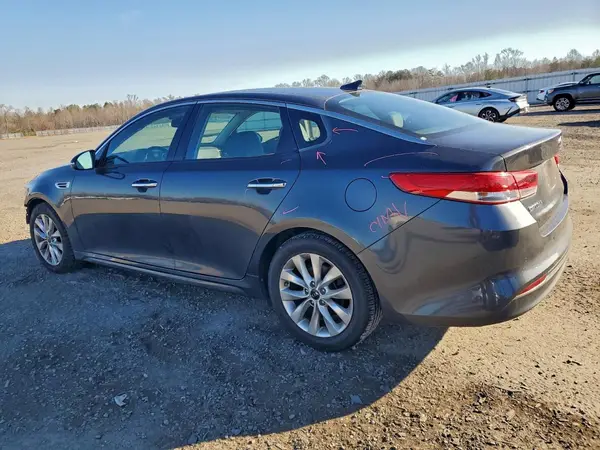 5XXGU4L39HG152143 2017 KIA OPTIMA - Image 2