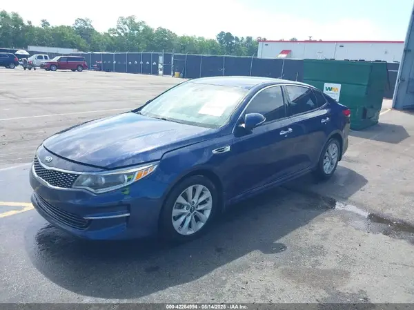 5XXGU4L39HG158301 2017 KIA OPTIMA - Image 2