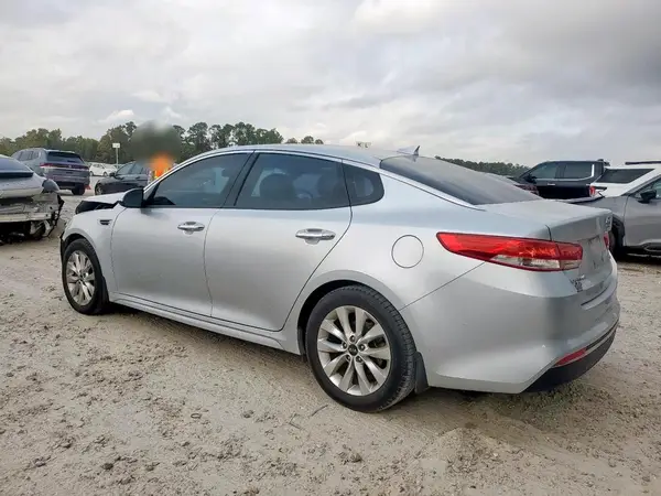 5XXGU4L39HG169895 2017 KIA OPTIMA - Image 2