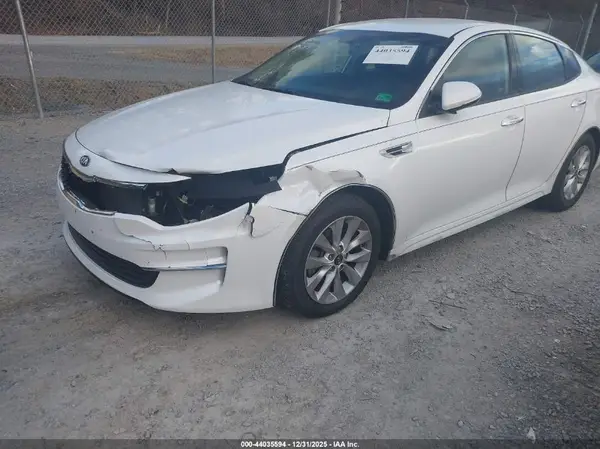 5XXGU4L39HG170092 2017 KIA OPTIMA - Image 2