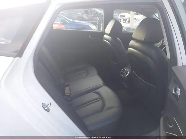 5XXGU4L39HG170092 2017 KIA OPTIMA - Image 8