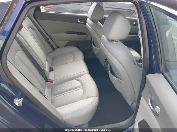 5XXGU4L39JG179008 2018 KIA OPTIMA - Image 8
