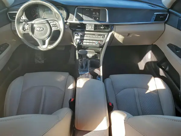 5XXGU4L39JG189330 2018 KIA OPTIMA - Image 8