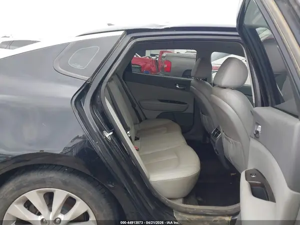 5XXGU4L39JG204781 2018 KIA OPTIMA - Image 8