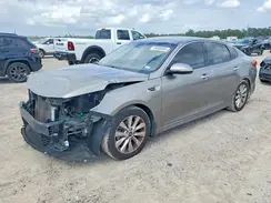 5XXGU4L39JG212766 2018 KIA OPTIMA