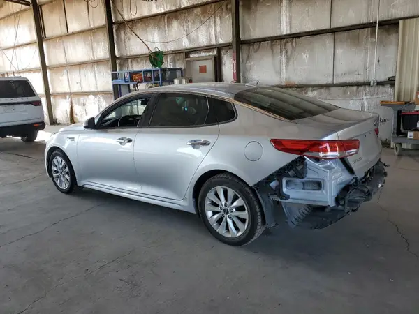 5XXGU4L39JG216350 2018 KIA OPTIMA - Image 2