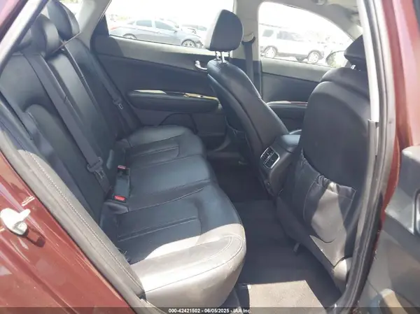 5XXGU4L39JG242446 2018 KIA OPTIMA - Image 8